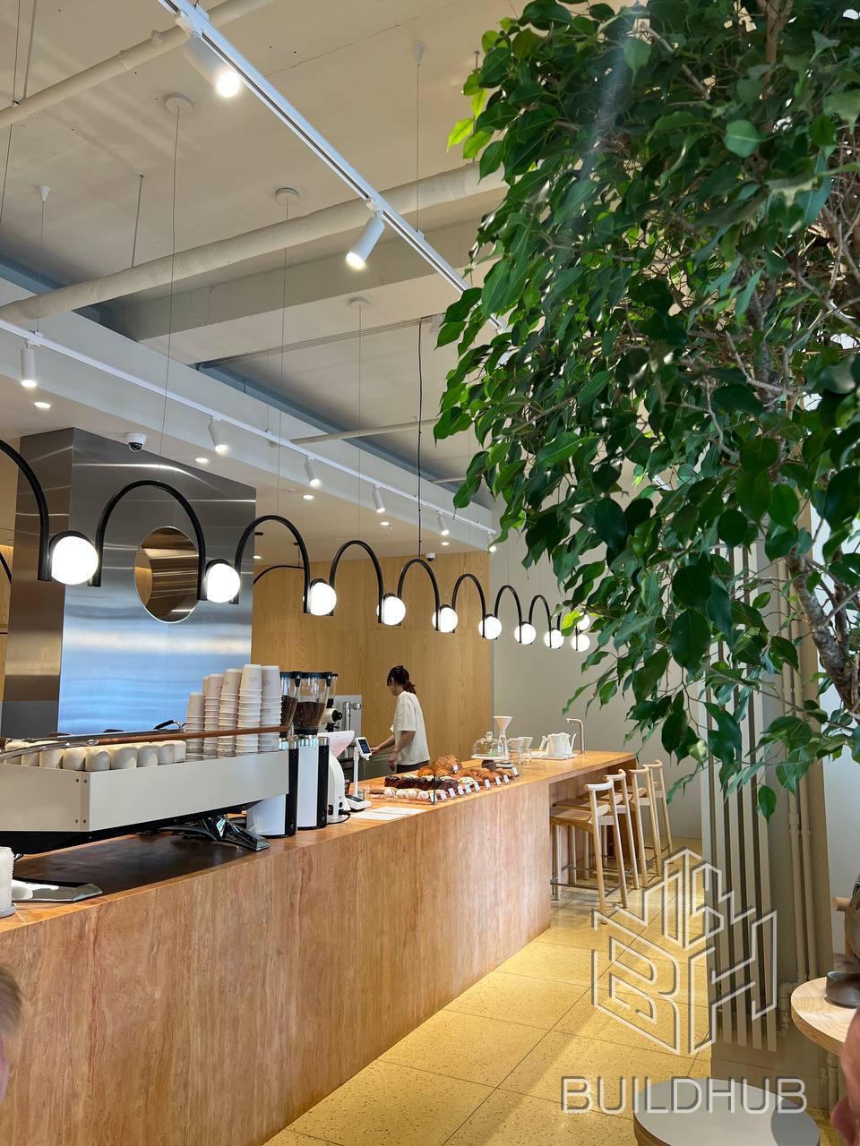 Реализованный нами проект ABC Coffee Roasters — стильная сетевая кофейня первая в Санкт-Петербурге.